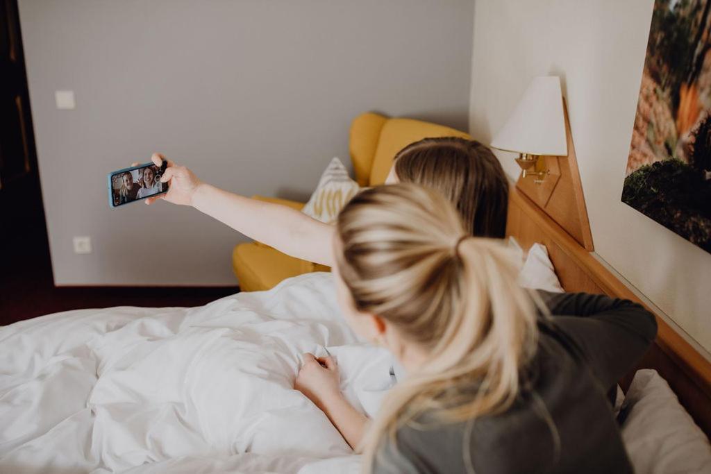 Dorfcafe Unken Hotelpension Swirtshaus Im Dorf Luaran gambar