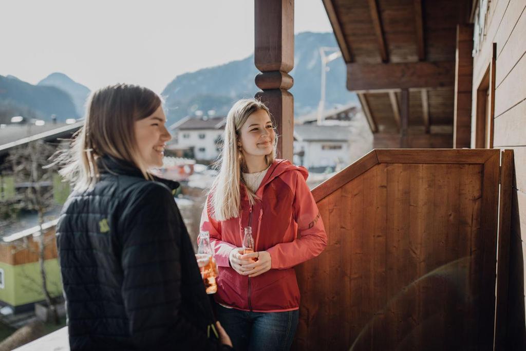 Dorfcafe Unken Hotelpension Swirtshaus Im Dorf Luaran gambar