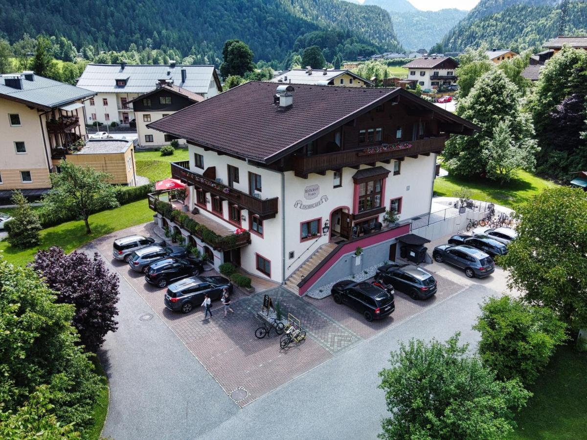Dorfcafe Unken Hotelpension Swirtshaus Im Dorf Luaran gambar