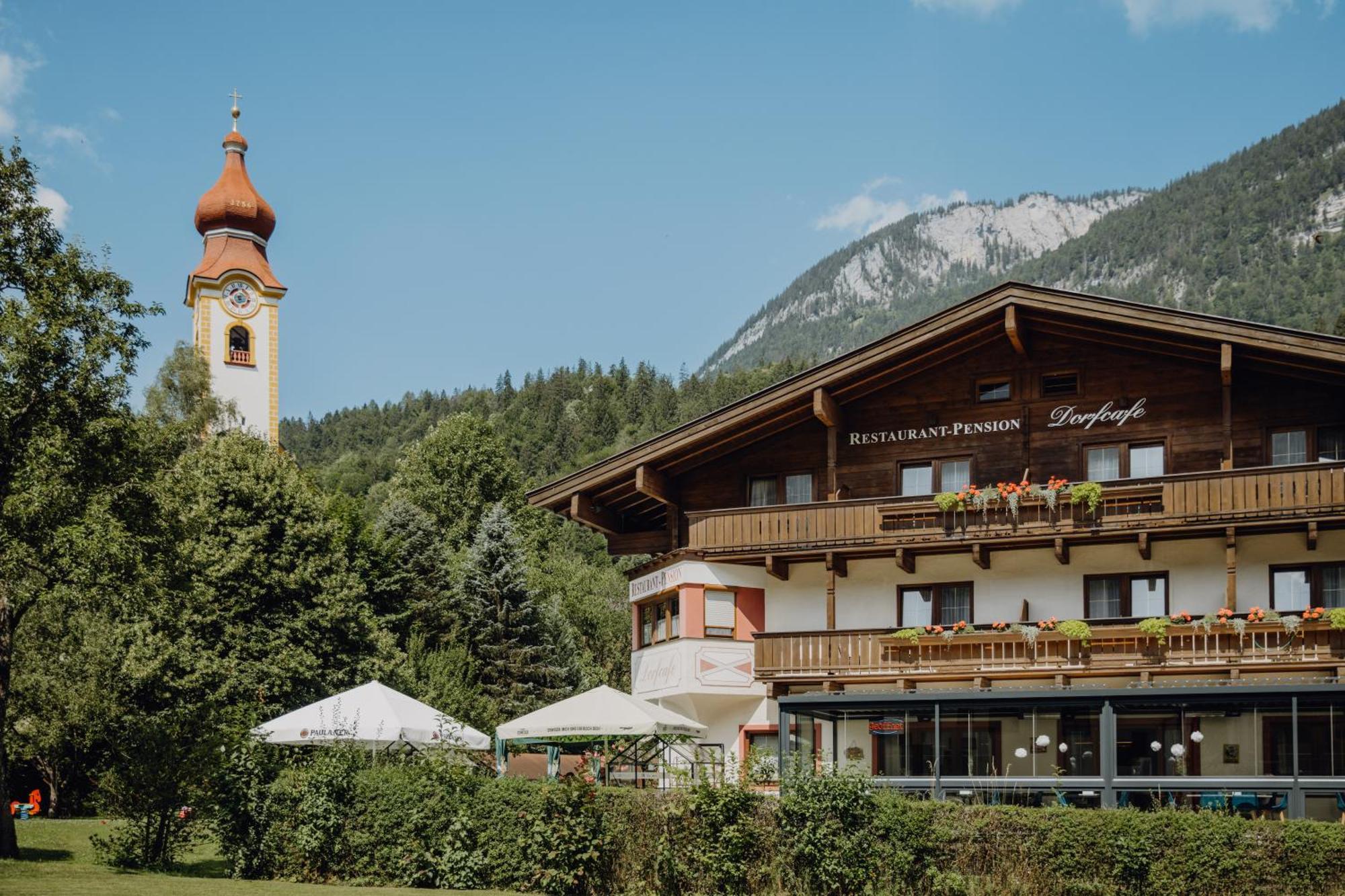 Dorfcafe Unken Hotelpension Swirtshaus Im Dorf Luaran gambar